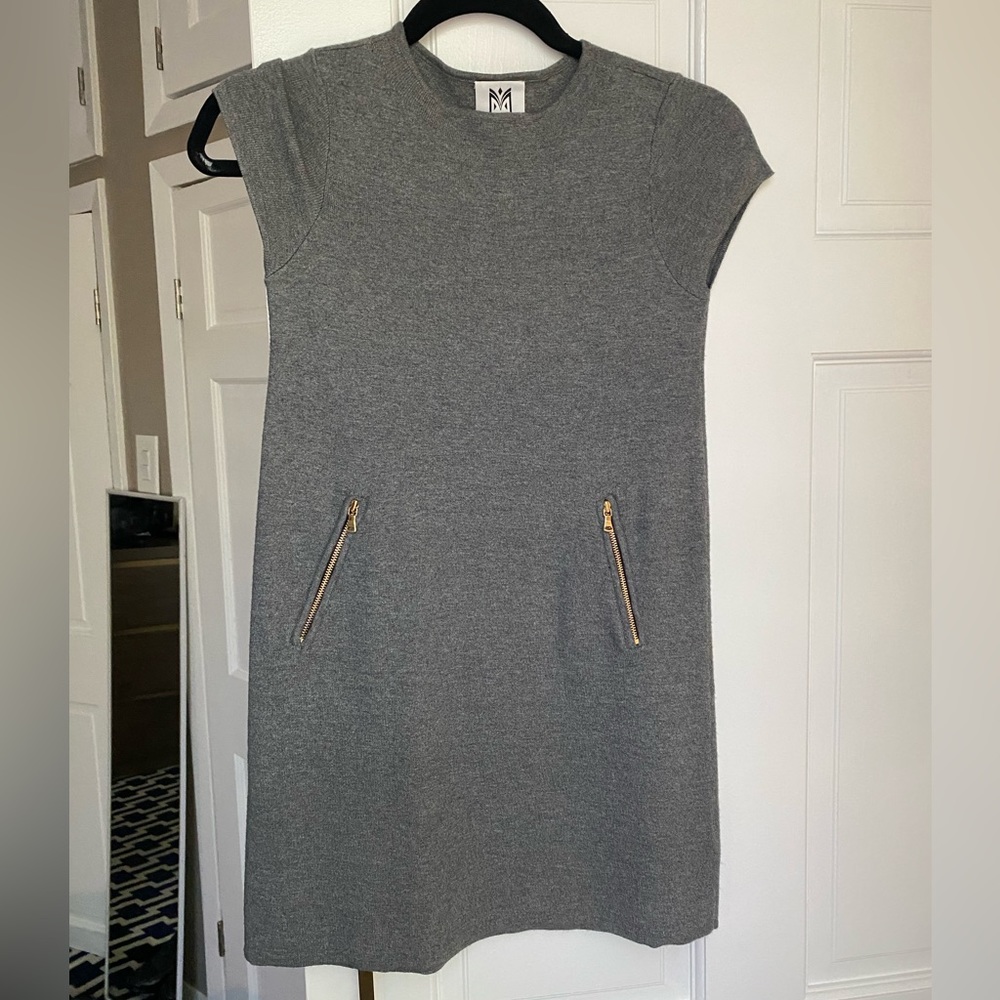 MILLY minis size 10 girls grey dress. Shirt sleeve with good zippers in front
